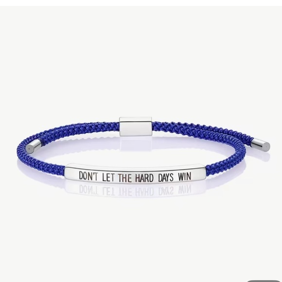 Don’t Let The Hard Days Win Bracelet - Picture 4 of 6